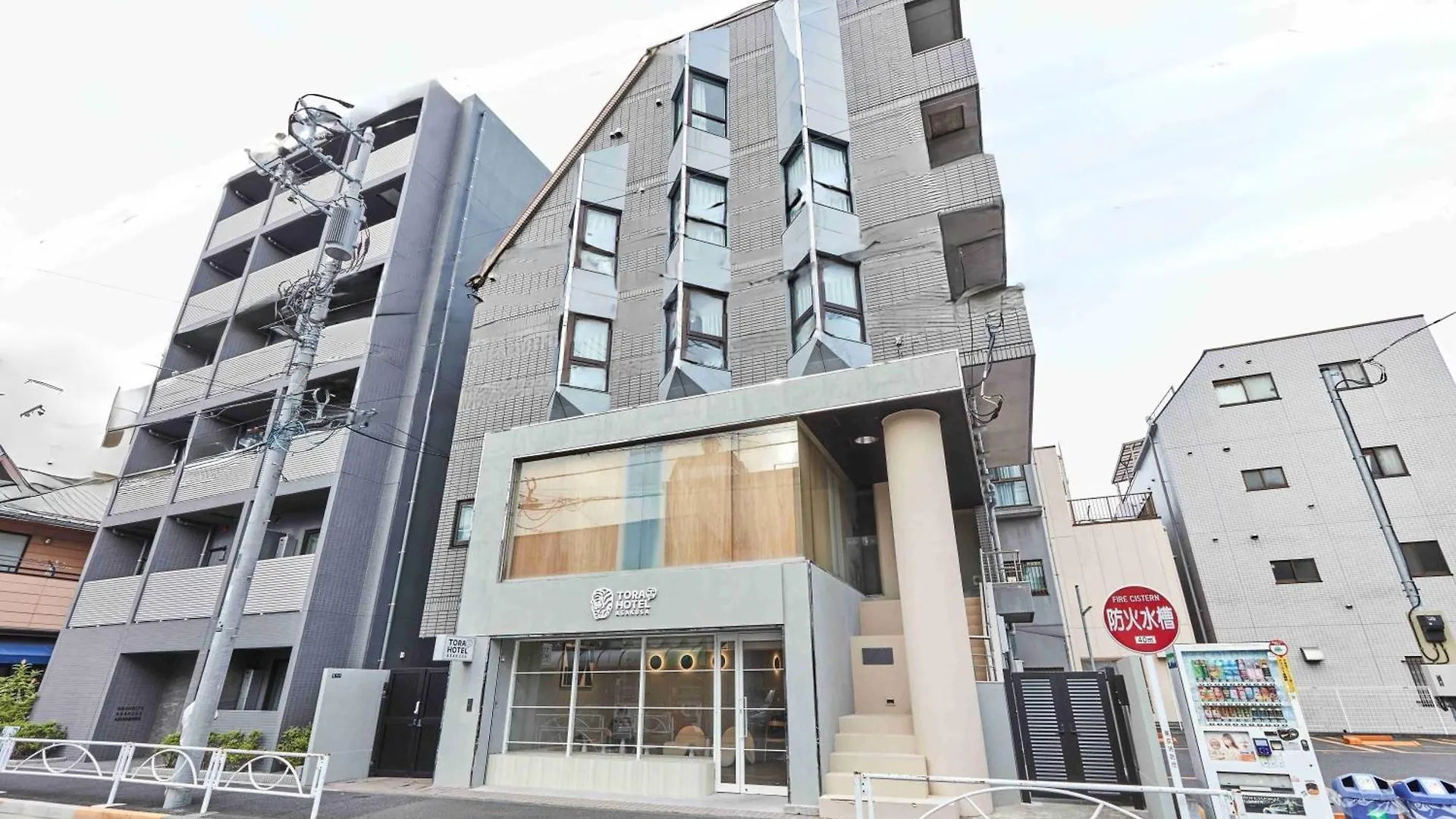 Hostel Tora Hotel Asakusa Tokyo Japan