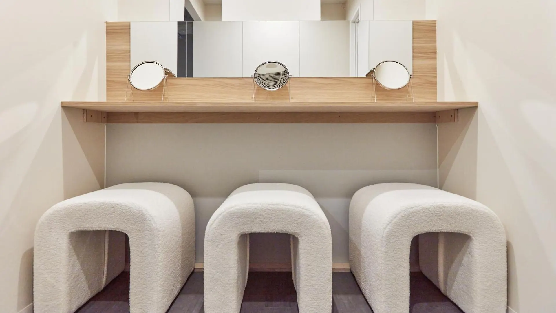 Tora Hotel Asakusa Tokio Hostal